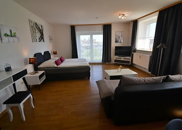 Am Schloss 107 Schwerin (Mecklenburg-Vorpommern)